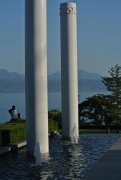 pohled od olympijského muzea  na jezero